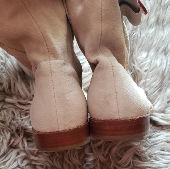 Joie Pinyon Suede Slouch Booties - Picture 5 of 6